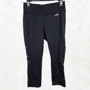 🎉B.O.G.O | Avia Workout Capri Pants Mesh | Black | M | EUC